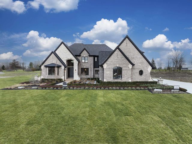 67770 Overlook Trail Drive, Washington, MI 48095