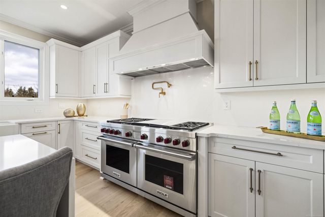 67770 Overlook Trail Drive, Washington, MI 48095