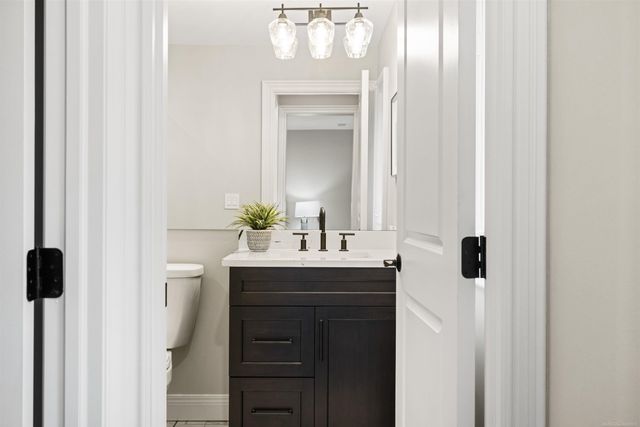 67770 Overlook Trail Drive, Washington, MI 48095