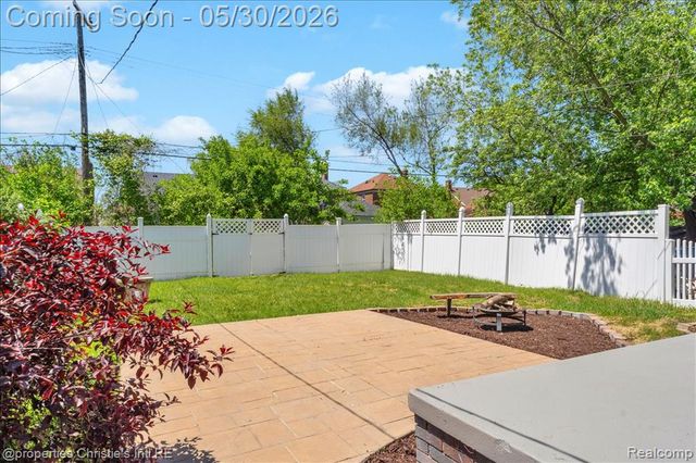 18293 Birwood Street, Detroit, MI 48221