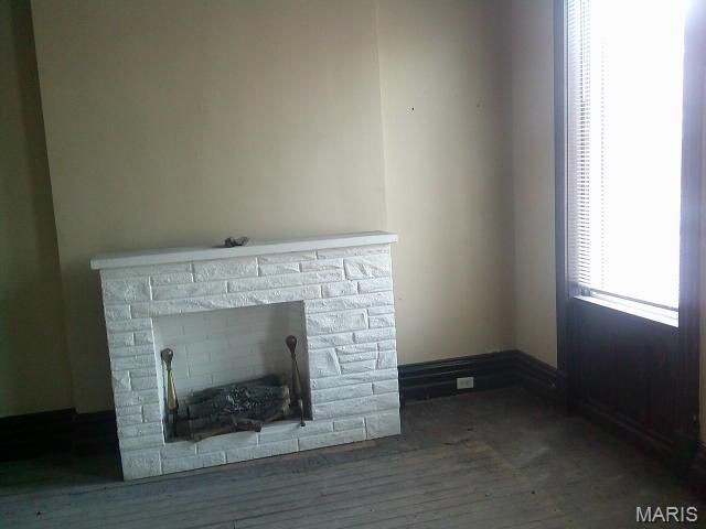 4003 Lexington Avenue, St Louis, MO 63107
