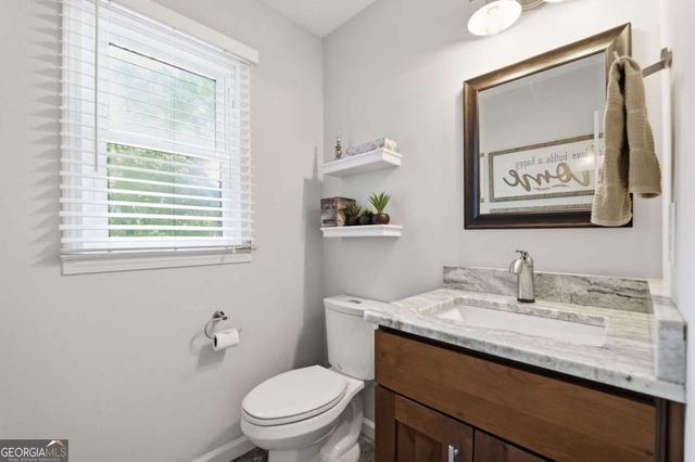 5001 Willow Creek Drive, Woodstock, GA 30188