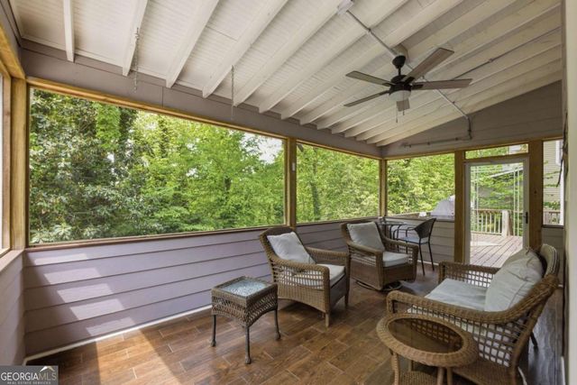 5001 Willow Creek Drive, Woodstock, GA 30188