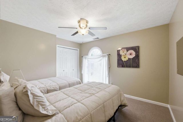 5001 Willow Creek Drive, Woodstock, GA 30188
