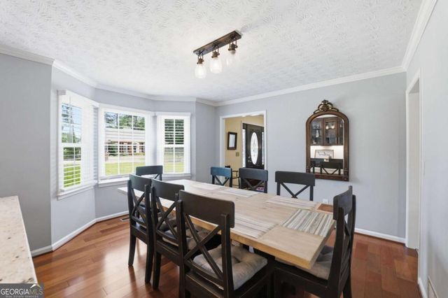 5001 Willow Creek Drive, Woodstock, GA 30188