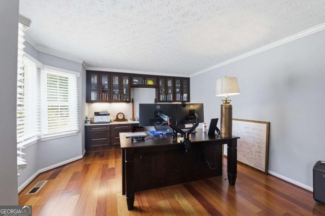 5001 Willow Creek Drive, Woodstock, GA 30188