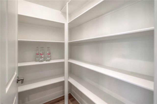 9854 W Greeley Street, Lenexa, KS 66227