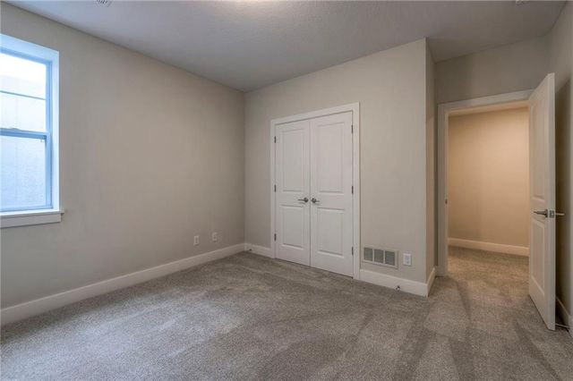 9854 W Greeley Street, Lenexa, KS 66227