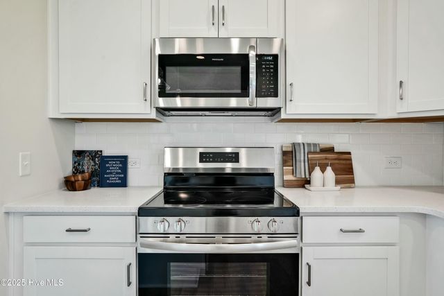 2319 Caracara Drive, New Bern, NC 28560