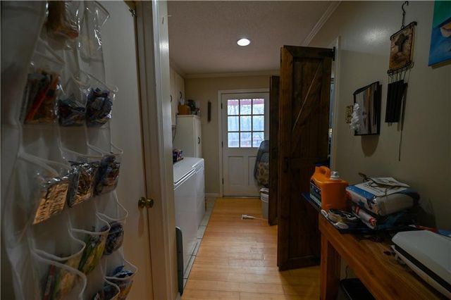 1305 S 145 Road, El Dorado Springs, MO 64744