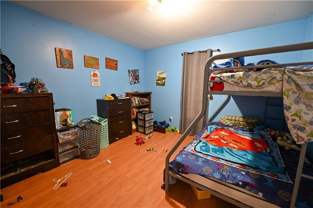 1305 S 145 Road, El Dorado Springs, MO 64744