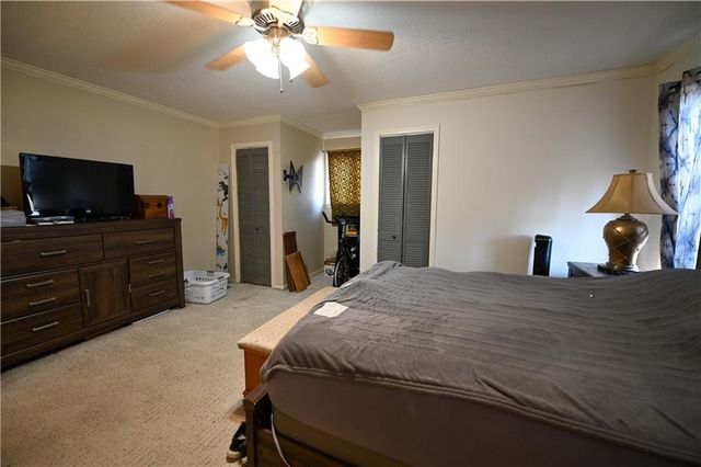 1305 S 145 Road, El Dorado Springs, MO 64744