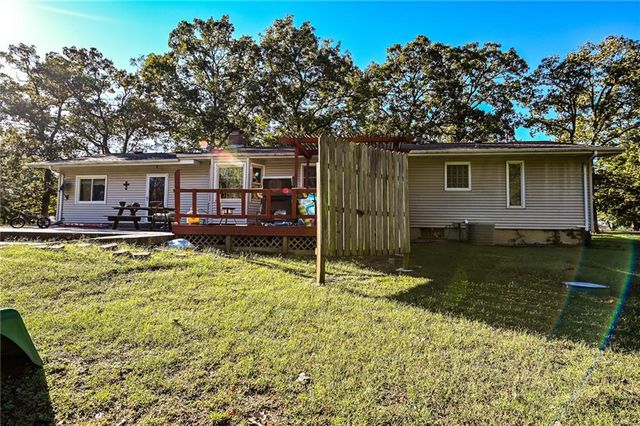 1305 S 145 Road, El Dorado Springs, MO 64744