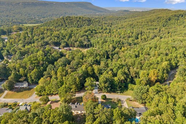 231 Fox Run Circle S, Flintstone, GA 30725