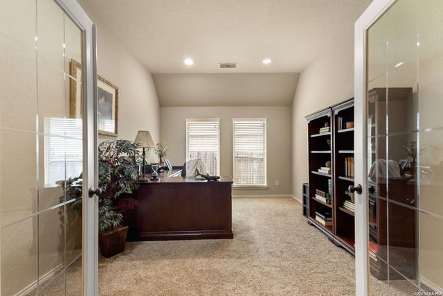 2194 Pioneer Pass, Seguin, TX 78155