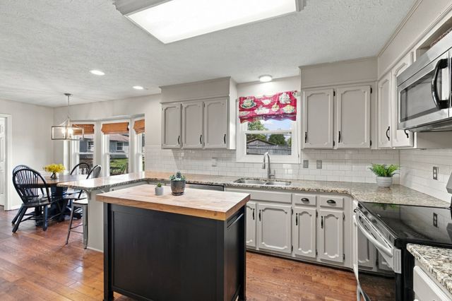 153 Bradwood Dr, Gallatin, TN 37066