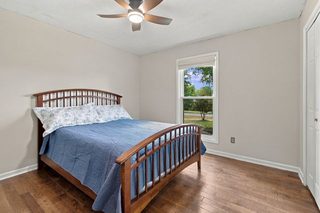 153 Bradwood Dr, Gallatin, TN 37066