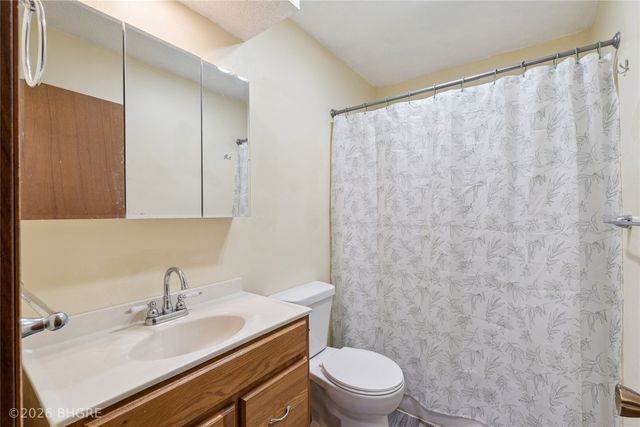 2307 3rd Street SW, Altoona, IA 50009