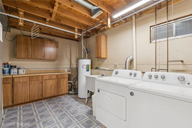 2307 3rd Street SW, Altoona, IA 50009