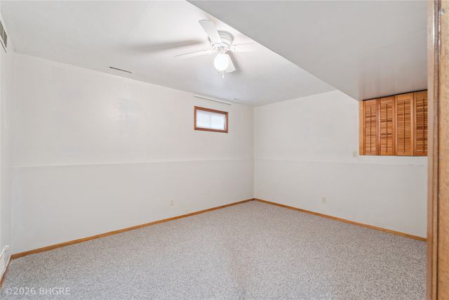 2307 3rd Street SW, Altoona, IA 50009