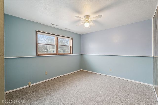 2307 3rd Street SW, Altoona, IA 50009