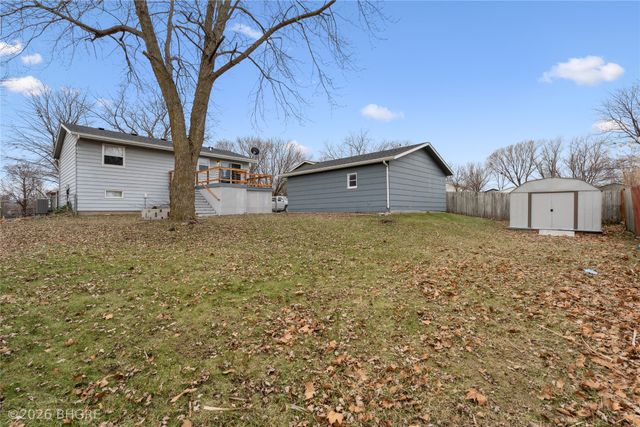 2307 3rd Street SW, Altoona, IA 50009