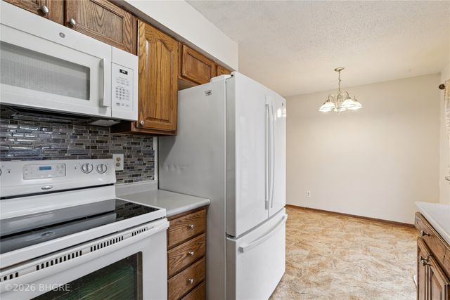 2307 3rd Street SW, Altoona, IA 50009