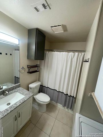 11610 Vance Jackson Rd Apt 979, San Antonio, TX 78230