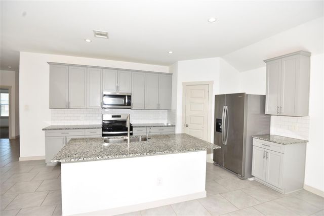 1515 Cordelia Court, Arcola, TX 77545