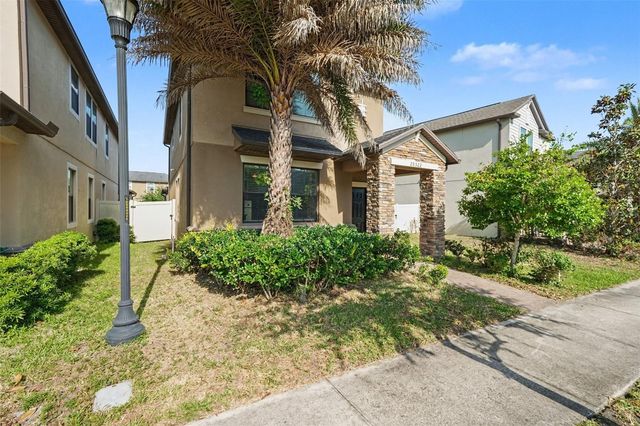 28522 E PLEASANT BAY LOOP, Wesley Chapel, FL 33543