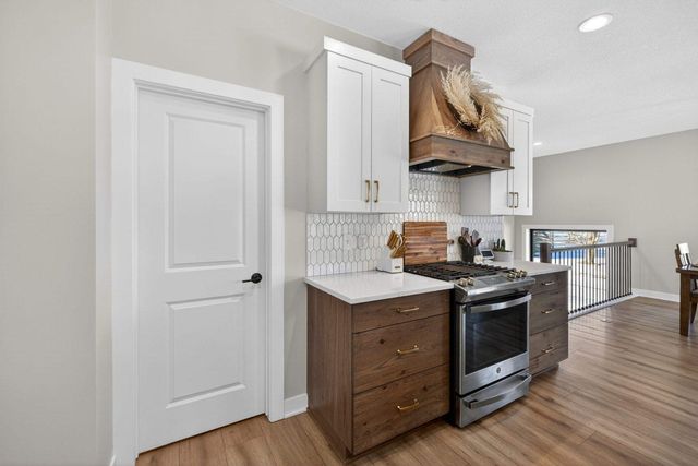 2101 21st Avenue NE, Kasson, MN 55944