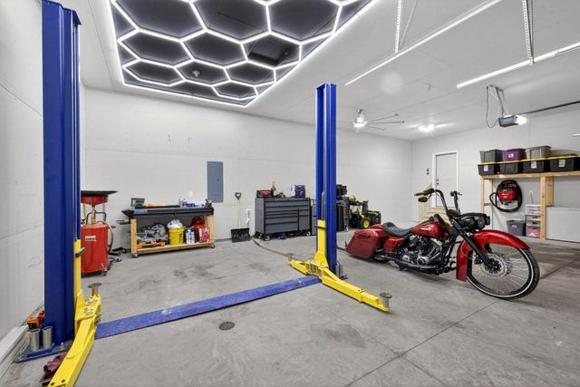 2101 21st Avenue NE, Kasson, MN 55944