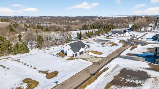 2101 21st Avenue NE, Kasson, MN 55944