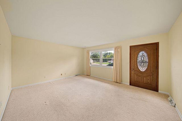 2045 Gabriel Avenue, Zion, IL 60099