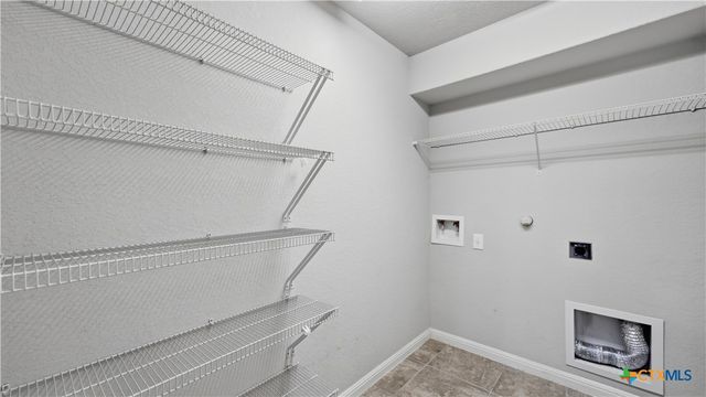 2238 Falcon Way, New Braunfels, TX 78130
