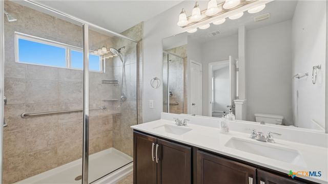 2238 Falcon Way, New Braunfels, TX 78130