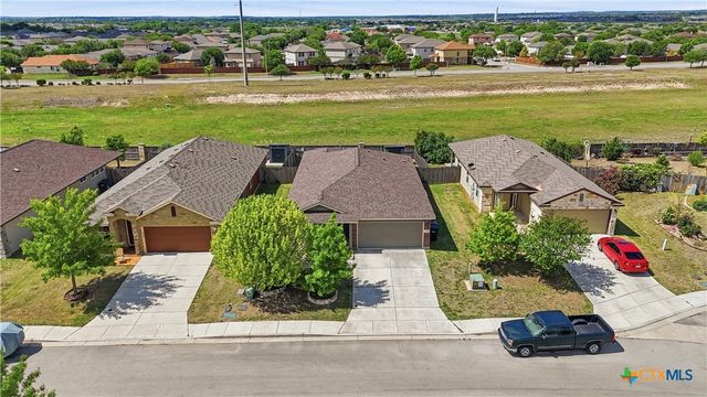 2238 Falcon Way, New Braunfels, TX 78130