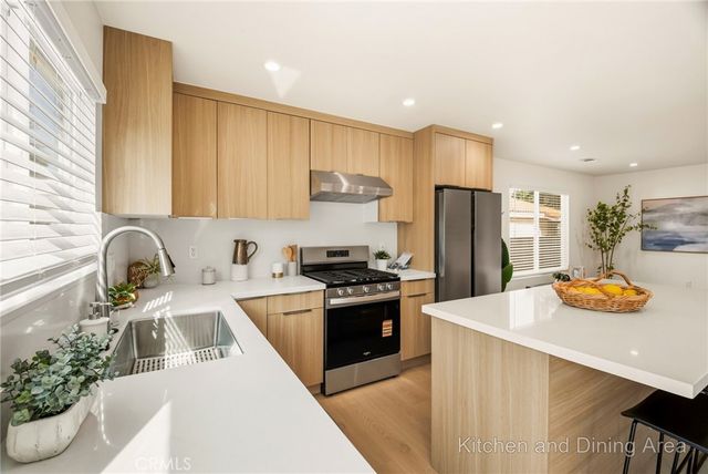 5010 W Maurie Avenue, Santa Ana, CA 92703