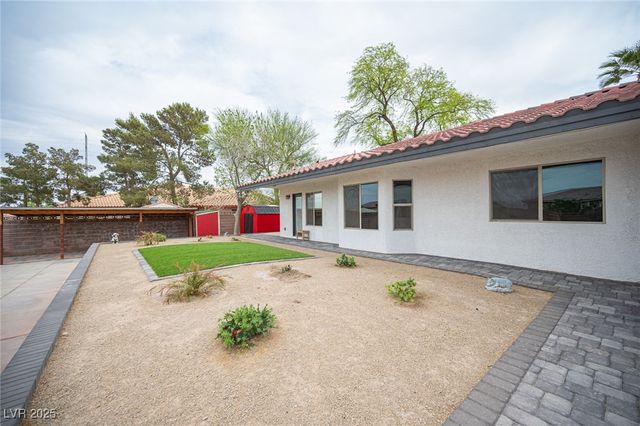 8610 Mohawk Street, Las Vegas, NV 89139