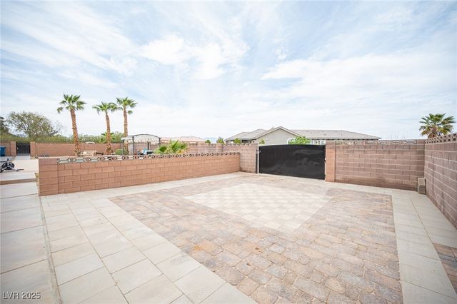 8610 Mohawk Street, Las Vegas, NV 89139