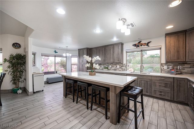 8610 Mohawk Street, Las Vegas, NV 89139