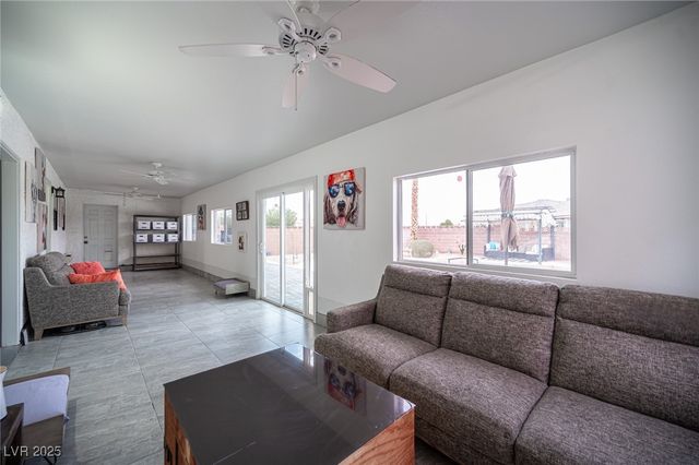 8610 Mohawk Street, Las Vegas, NV 89139