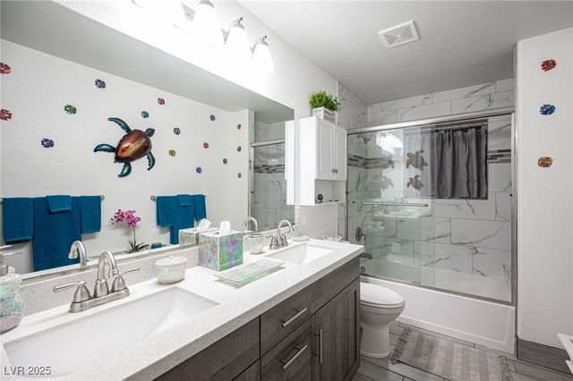 8610 Mohawk Street, Las Vegas, NV 89139