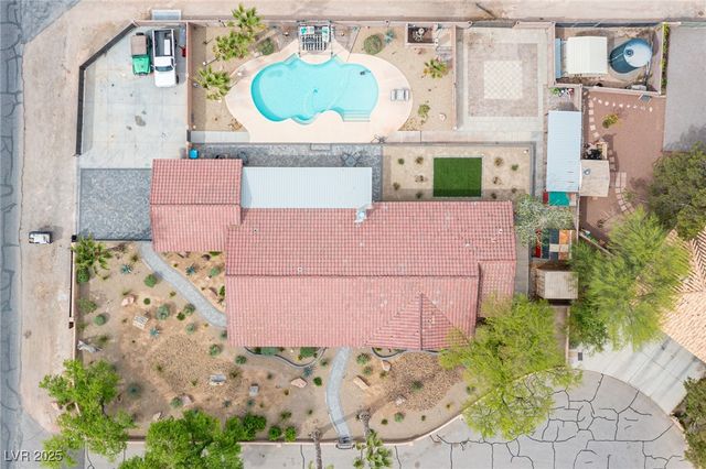 8610 Mohawk Street, Las Vegas, NV 89139