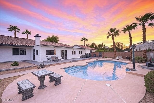 8610 Mohawk Street, Las Vegas, NV 89139