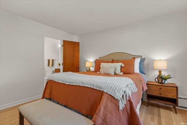 2121 E Madison Street, South Bend, IN 46617
