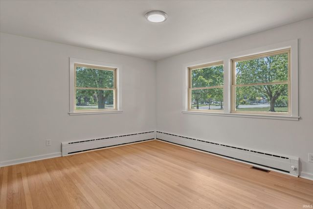 2121 E Madison Street, South Bend, IN 46617