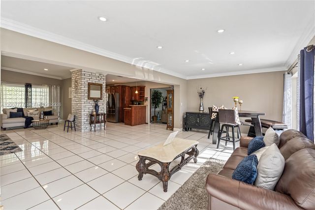 9500 Caribbean Blvd, Cutler Bay, FL 33189