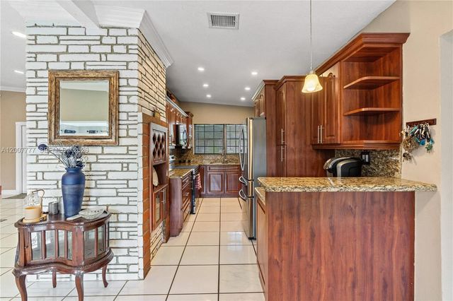 9500 Caribbean Blvd, Cutler Bay, FL 33189