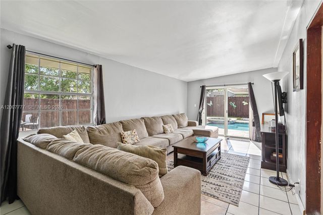 9500 Caribbean Blvd, Cutler Bay, FL 33189